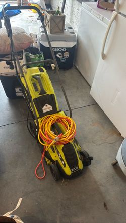 Electric lawn mower