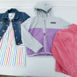 Girls 5/6 Clothes Bundle Mostly Winter. Nice Brands (30 Items) 