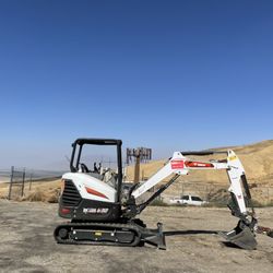 Bobcat Skidsteer/ Bobcat Mini Excavator 