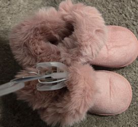 Pink Faux Fur Slipper Boots