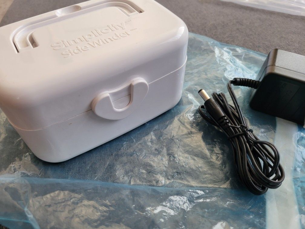 Simplicity Brand "Sidewider" BOBBIN Winder