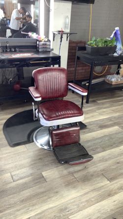 Barber chair