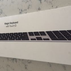 Apple Magic Keyboard Numeric With Touch ID (black ) 