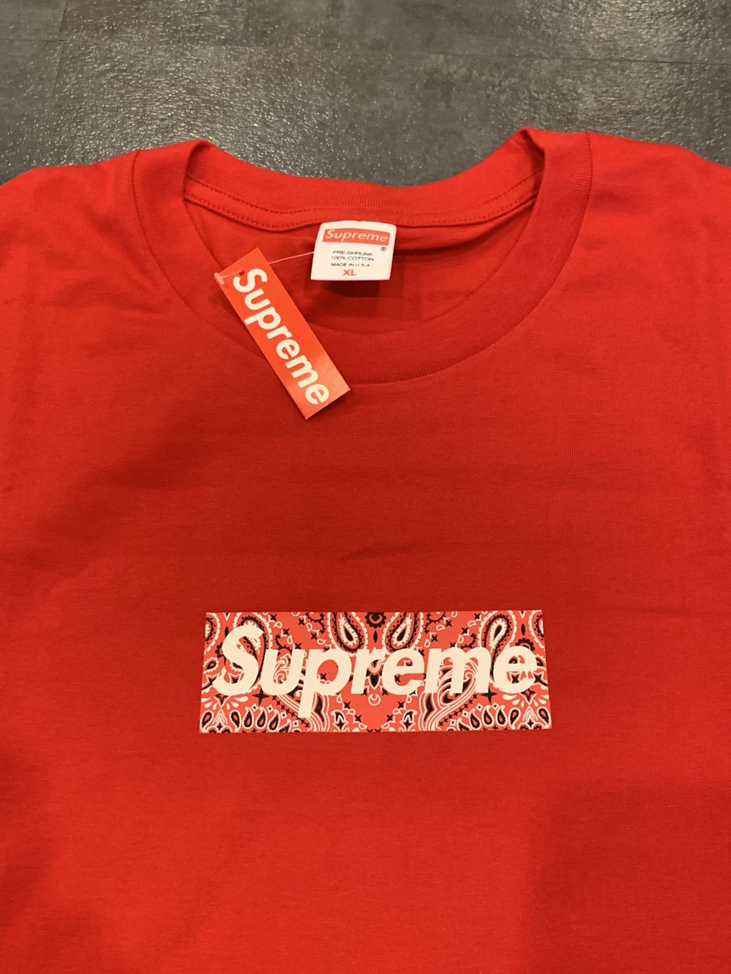Supreme red bandana t shirt size XL
