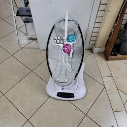 4Moms Mamaroo Multi Motion Baby Swing 