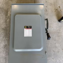 Square D DU324RB Solar/Grid Disconnect 