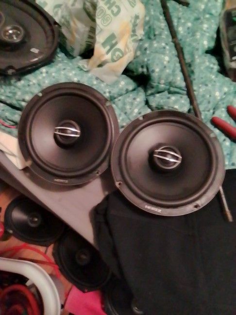 Hertz Pro Cpx 165 Cento, Kicker Es 6x9, Memphiß Audío 5x7