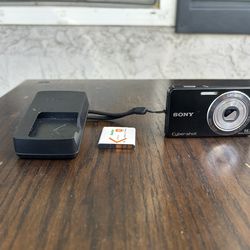 Sony camera, cyber shot