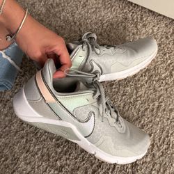 Women’s Nike Shoes 