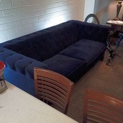 Blue Velvet Chesterfield Sofa With Tufted Back