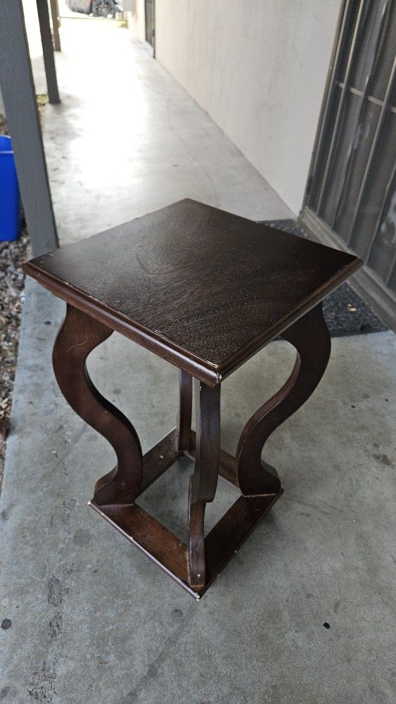 Decorative End Table