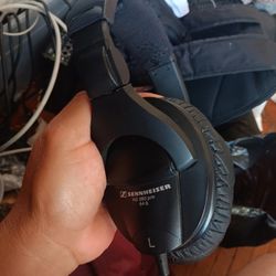 Sennheiser HD 280 Pro Headphones 