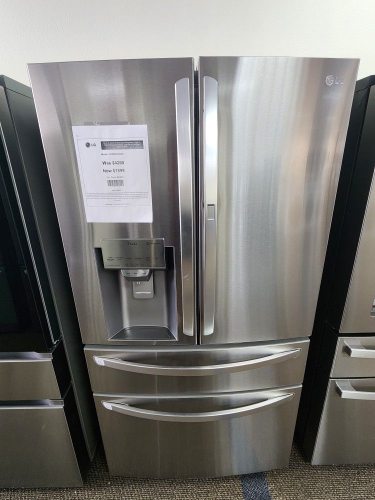 30 Cu.ft 4-Door French Door Refrigerator, Door-In-
Door. Full-Convert Drawer, Craft Ice in PrintProof
Stainless Steel