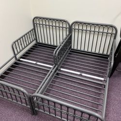 Metal Toddler Beds