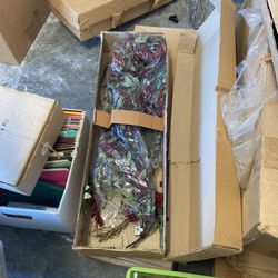 Christmas Garland New In Box 75in