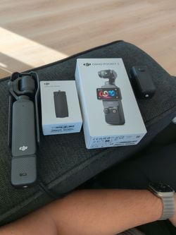 DJI Osmo Pocket 3 + Battery Handle & Mini Tripod Bundle - Like New