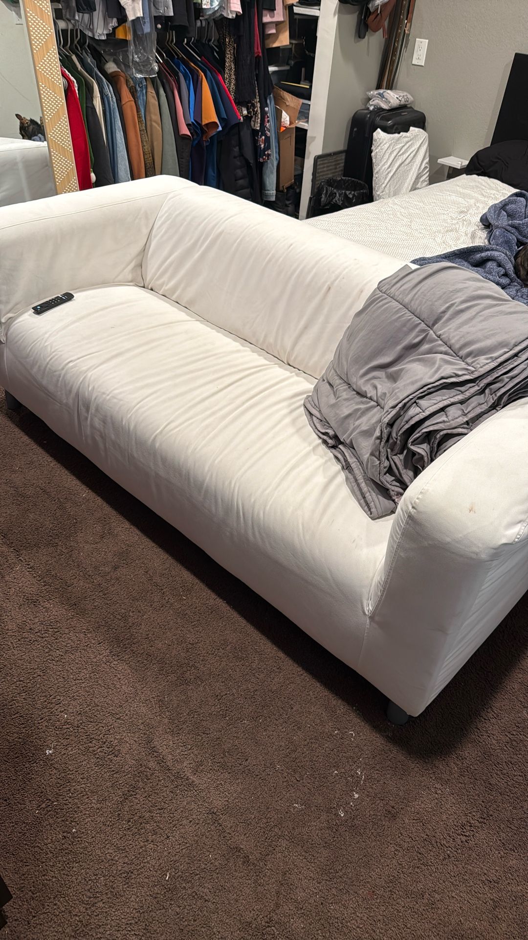 IKEA KLIPPAN Couch