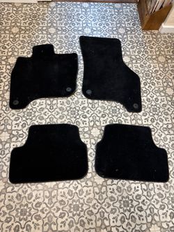 FREE Volkswagen Golf Floor Mats