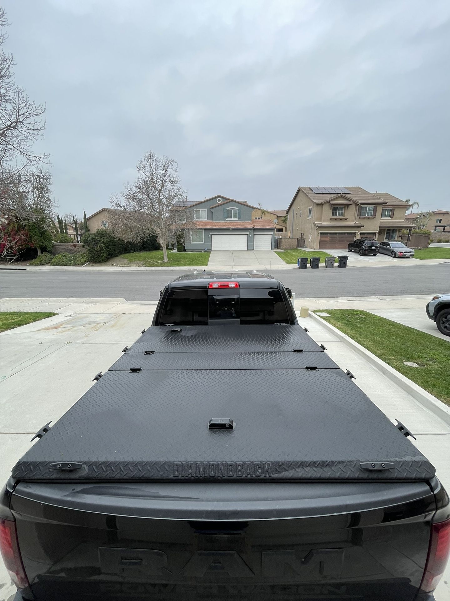 Diamondback HD Truck Bed Tonneau Cover