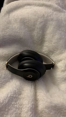 Beats by Dre Over-Ear Headphones