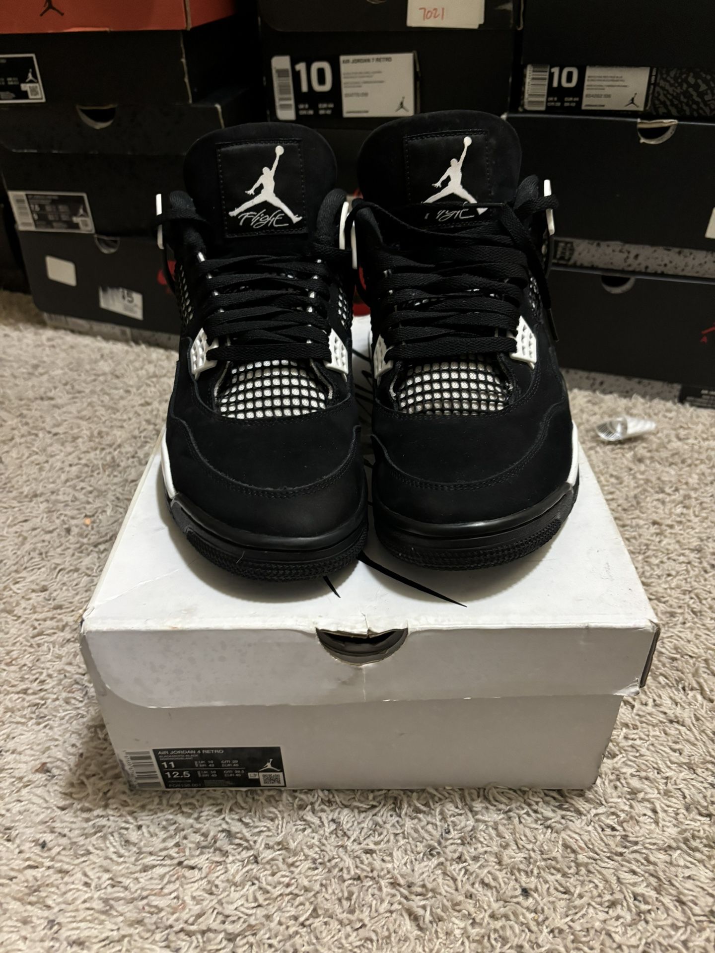 Jordan Retro 4 White Thunder