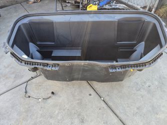 2024-UP RIVIAN FRONT TUB