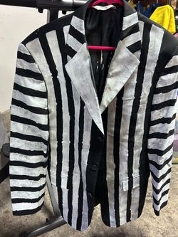 DYI beetle juice coat Halloween