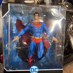 Superman DC Multiverse Collectible