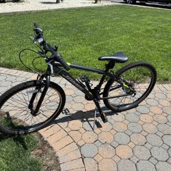 Jamis Trail XR 2022 Mountain Bike
