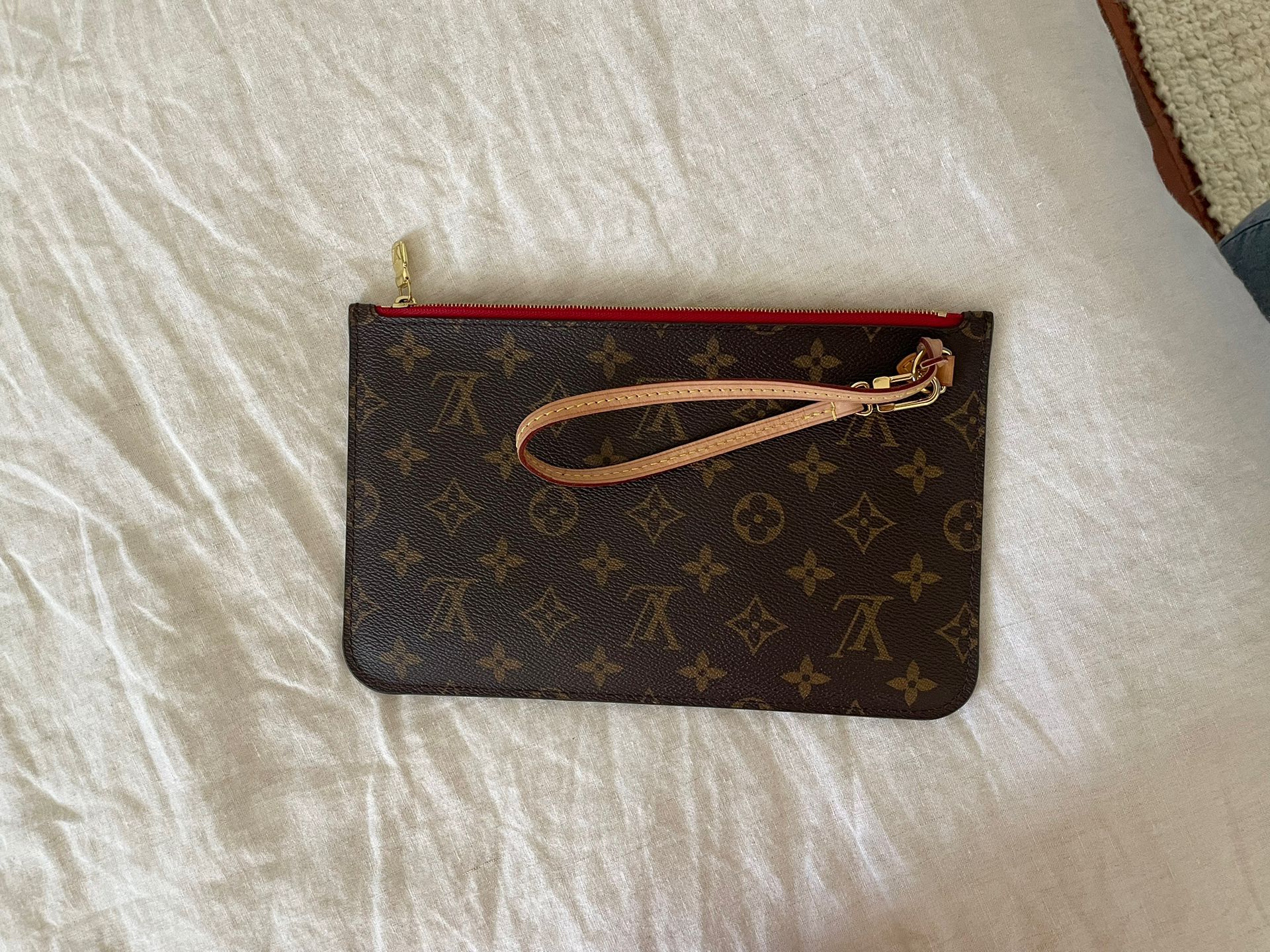 Louis Vuitton Grenelle MM Bag for Sale in Los Angeles, CA - OfferUp