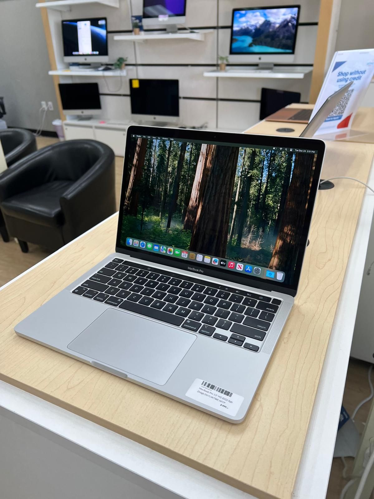 MacBook Pro 13'' M2 2022 8GB 256GB SSD
