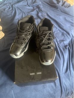 cap and gowns jordan 11