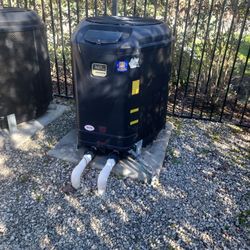 Used Jandy JE3000T Pool Heater