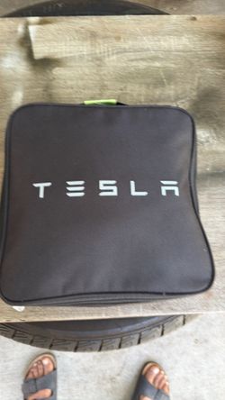 Tesla Charger