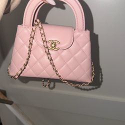 Chanel pink bag