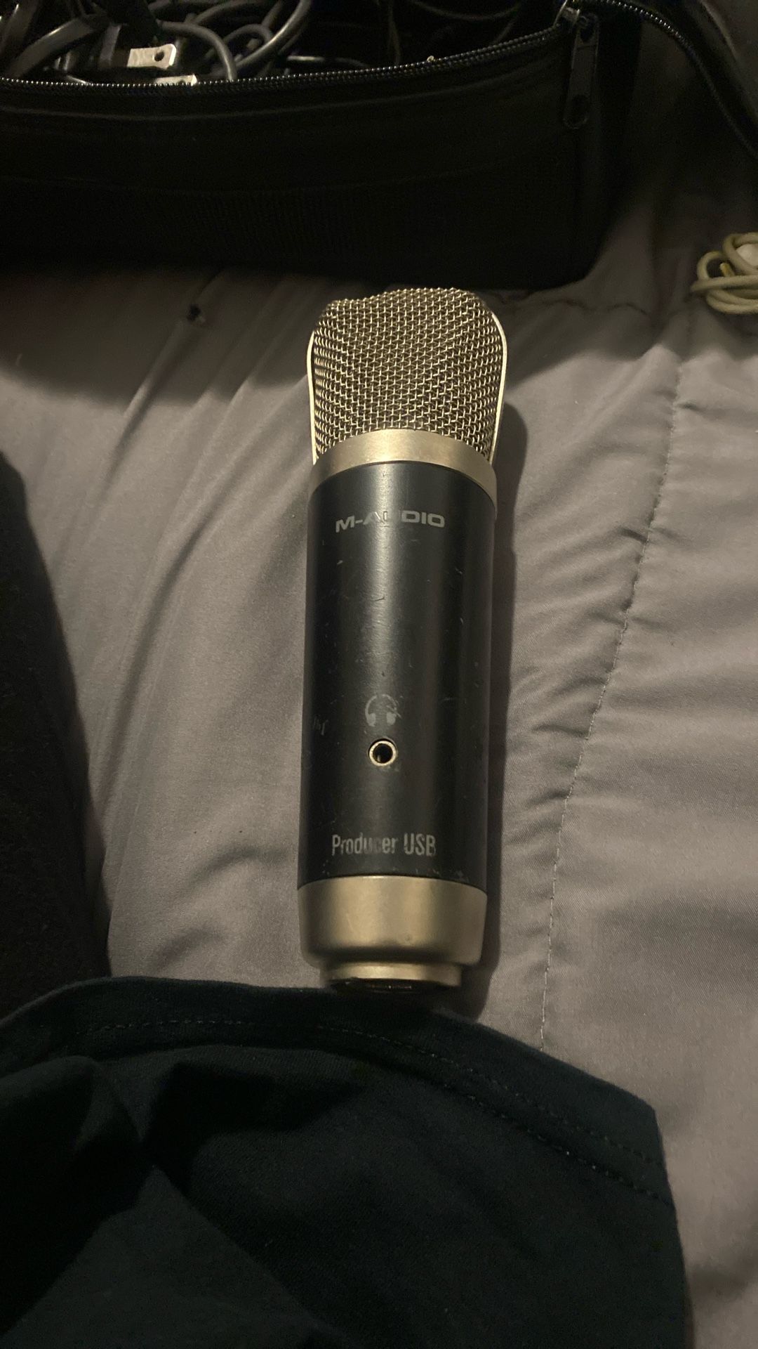 Microphone