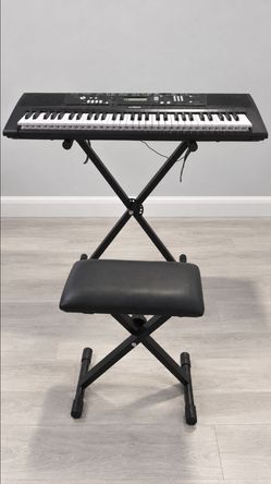 Yamaha EZ-220 Keyboard + Stand + Padded Bench