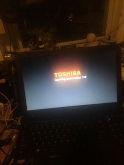 15 inches TOSHIBA windows 10 4 GB memory ram