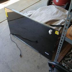 39" Hisence  Smart TV
