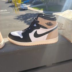 Women’s Jordan 1 “Latte” size 9