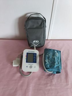 A&D Medical Life Source Blood Pressure Monitor with Cuff