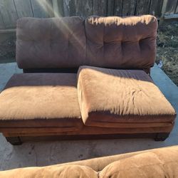 Free Couches Pick Up Only 