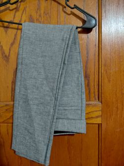 Barely worn Womens Banana republic gray dress pants