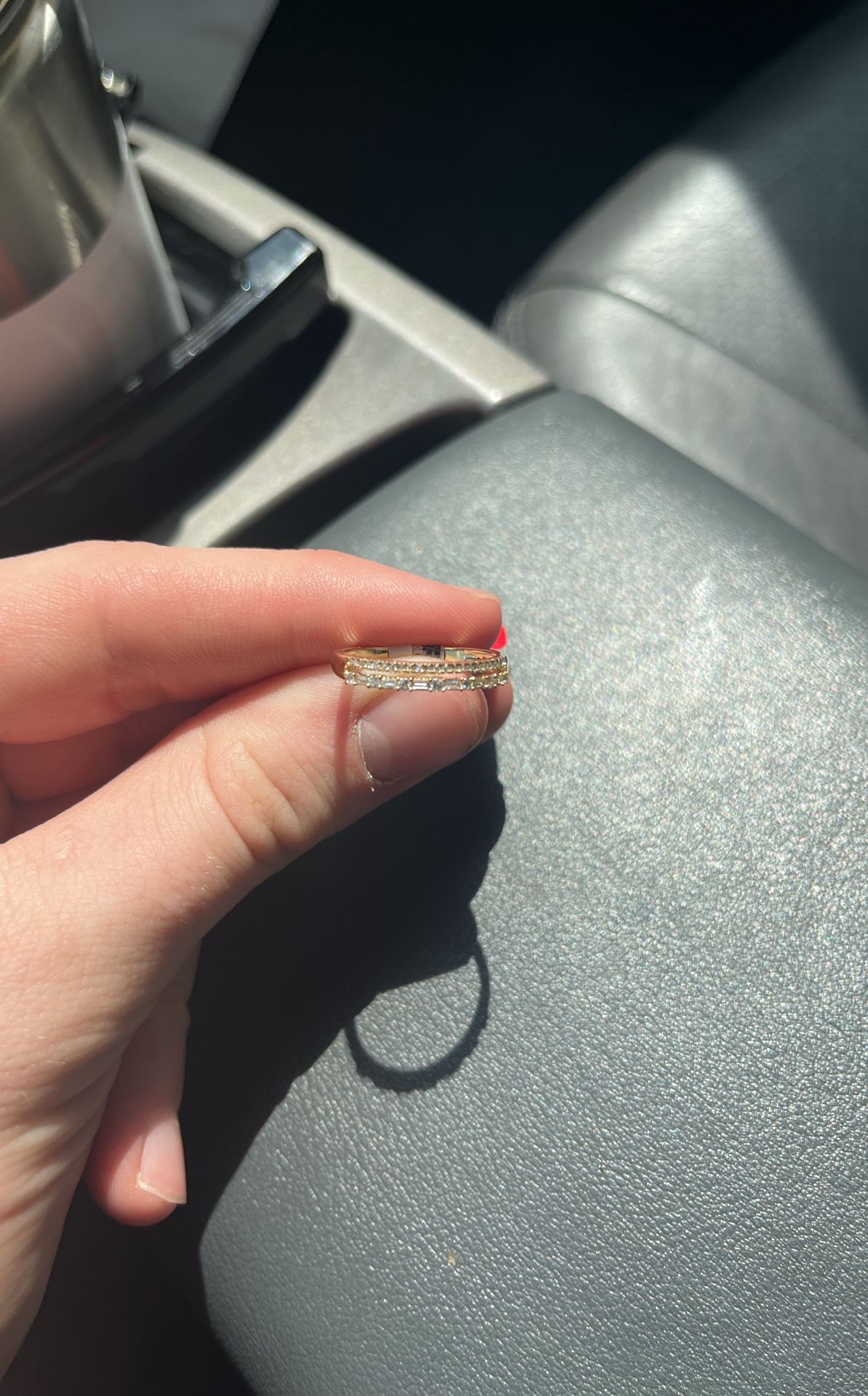 36 DIAMOND 14kt GOLD RING— BAGUETTE AND ROUND DIAMONDS