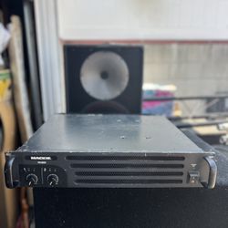 Mackie FR-2500 2 Channel 2500 Watt Power Amplifier Operation