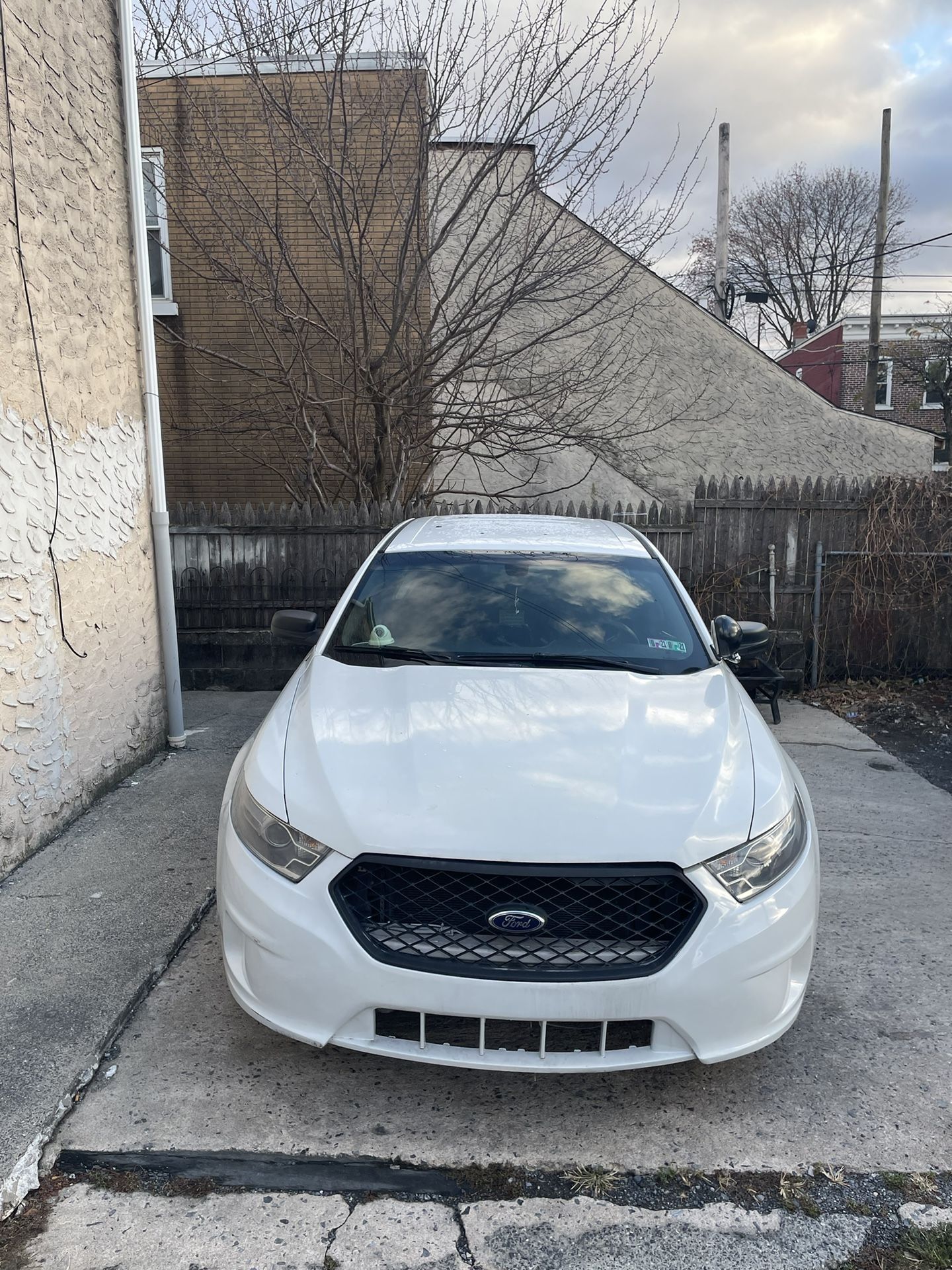 2014 Ford Taurus