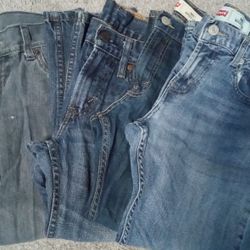 Boys 4 Pairs Levi's Husky Size 8 