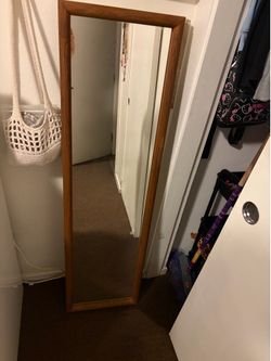 Wood mirror