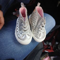 Tennis Shoes Wonder Nation High Top Size 2 Silver Hearts Laces Pink