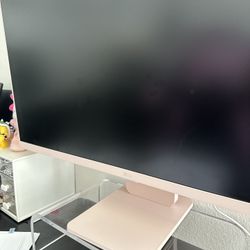 LG Monitor Pink (27”)
